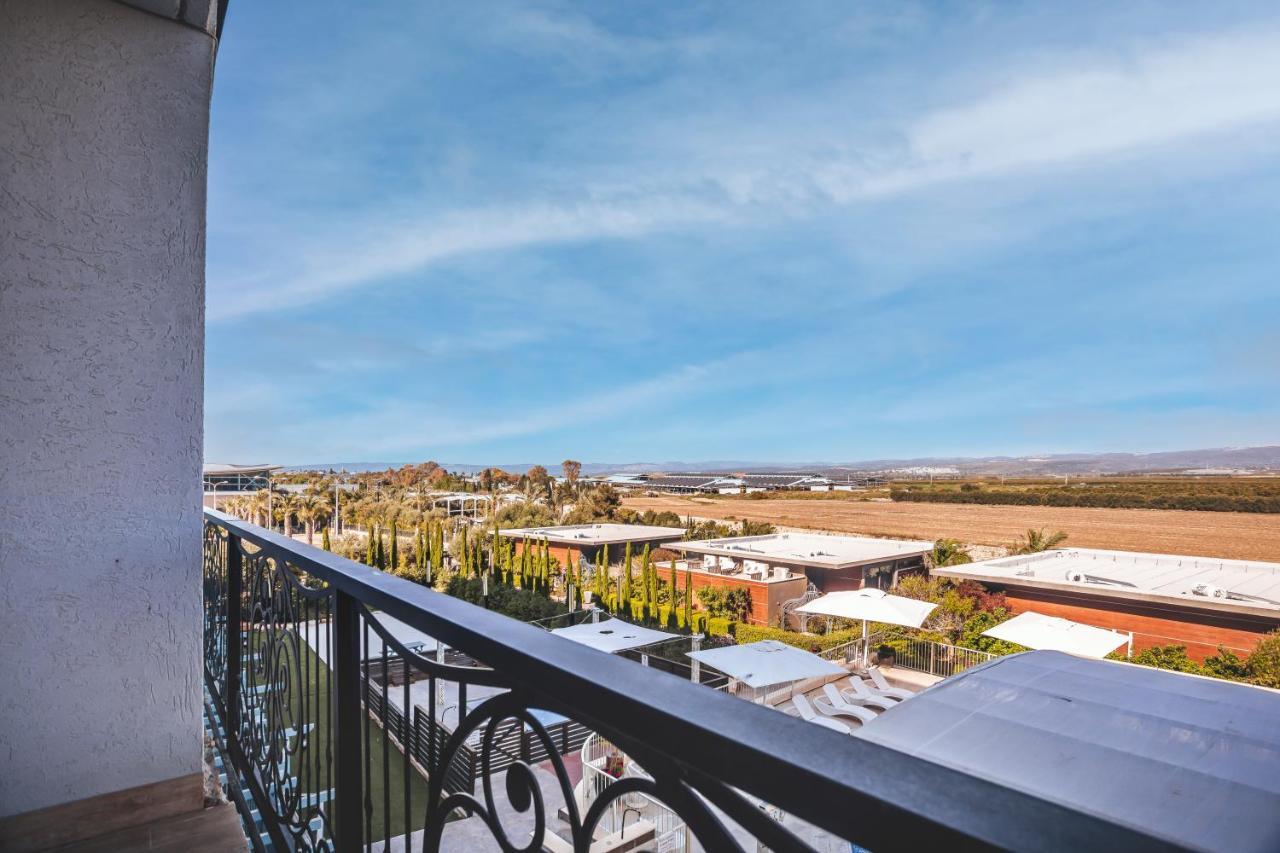 Rimonim Aquaduct Hotel Regba Luaran gambar